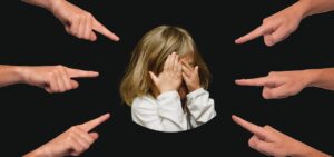 離婚時の一括査定で知っておくべき売却代金の分け方と税金は？