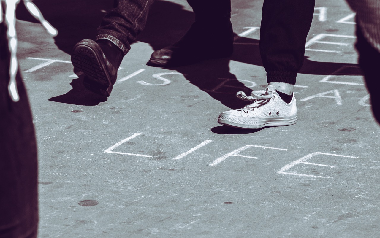 一括査定で壁紙だけ交換した場合、いくら上がる？