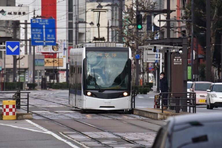 一括査定でわかる富山 富山市のマンション売却における駐車場有無の影響とは？
